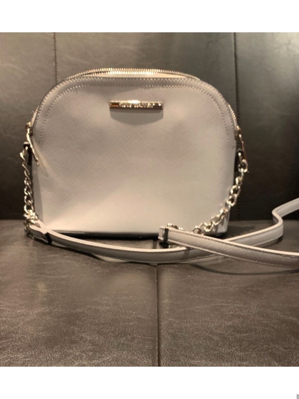 Steve Madden Grey Dome Crossbody Purse Silver Chain Strap Minimalist Bag